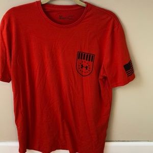 Medium orange-red Under Armour T-shirt